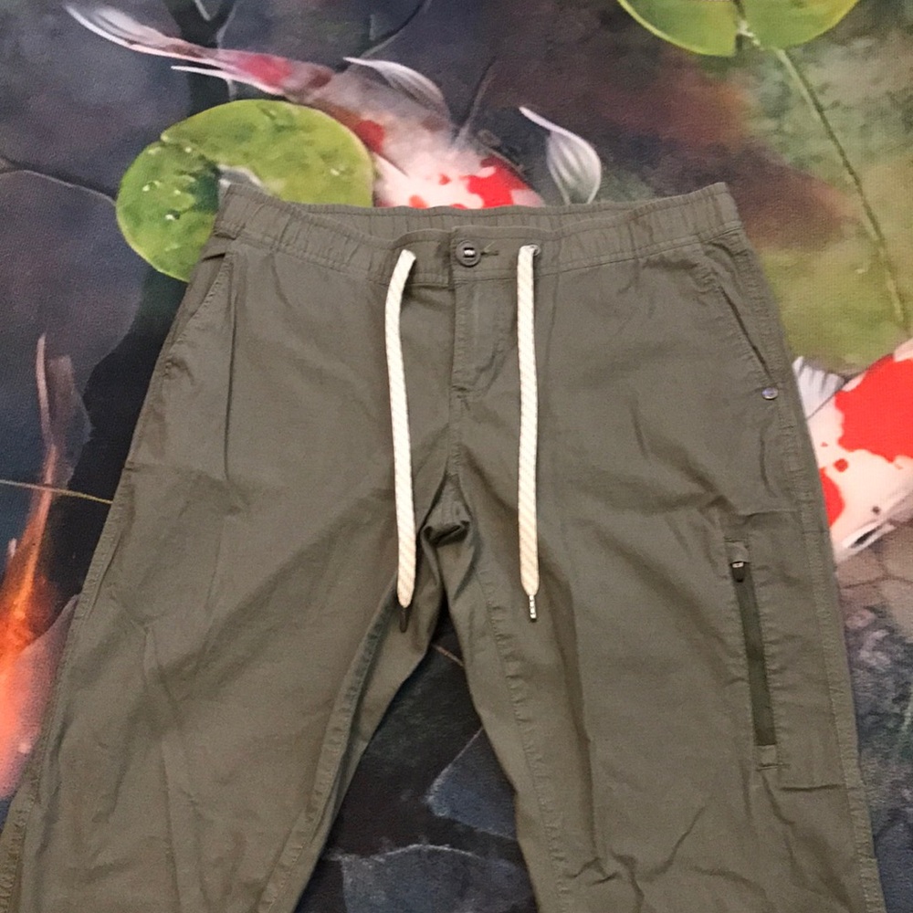 🐬VUORI Ripstop Dark Olive Green Pants - Picture 3 of 8